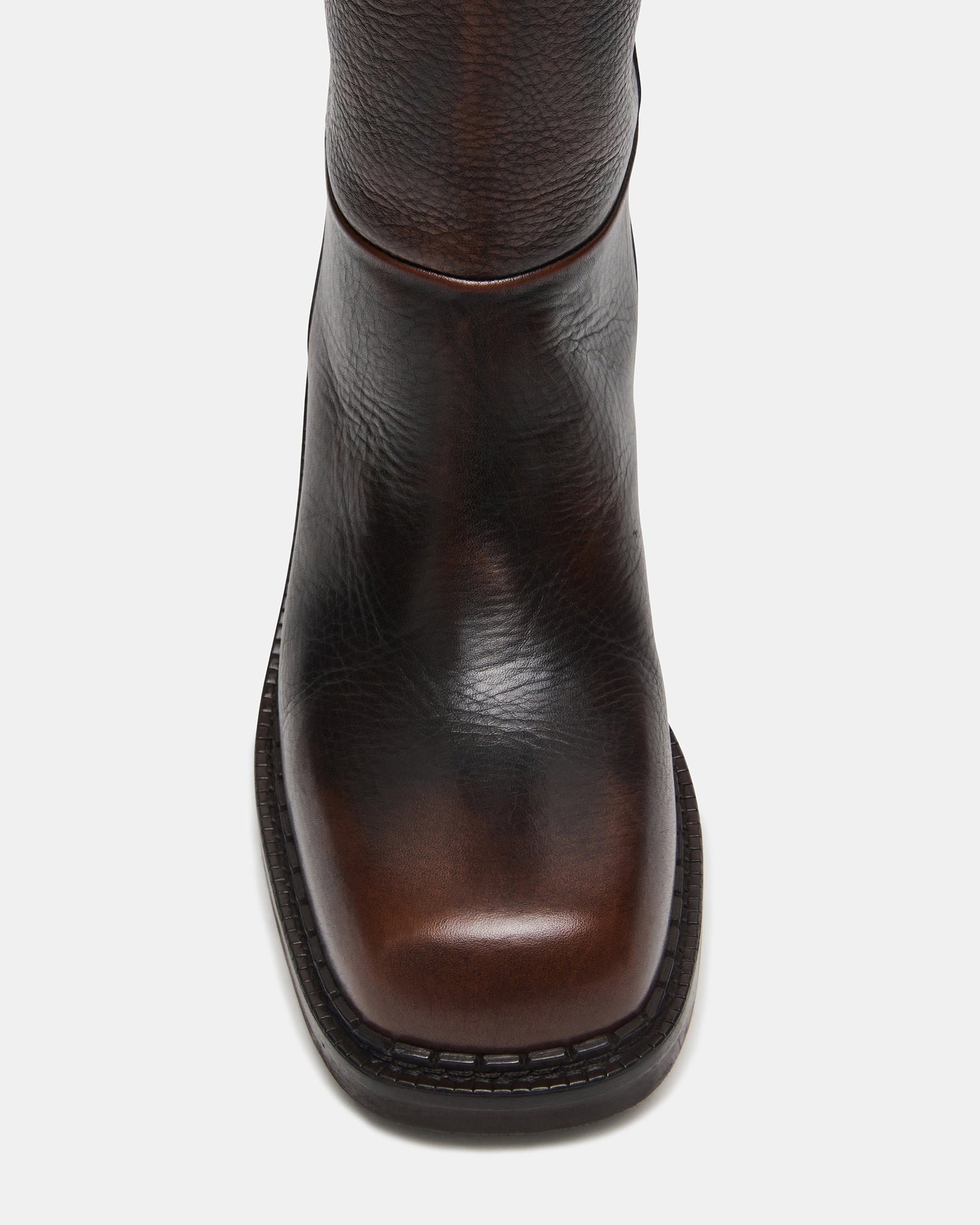 DAVOS COGNAC LEATHER
