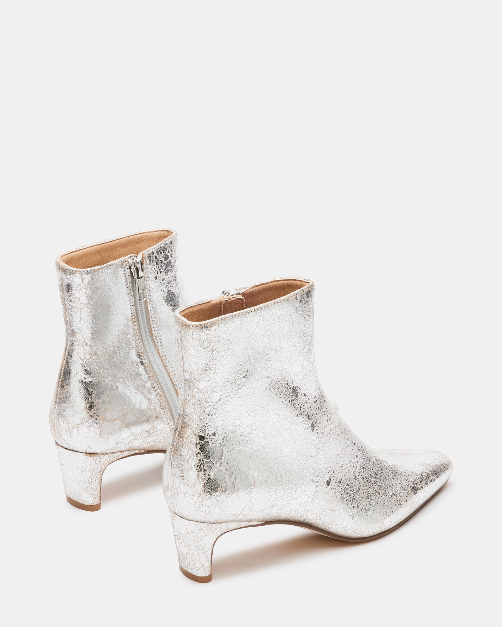 DELVIE SILVER LEATHER